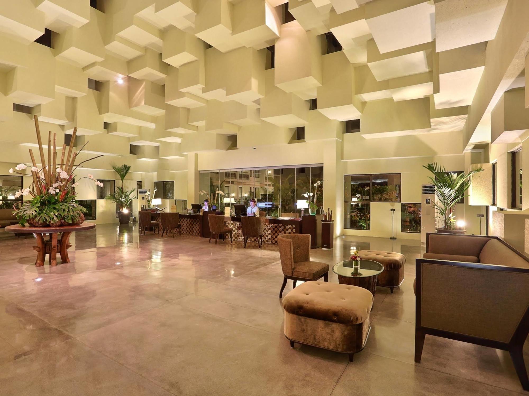 บาหลี นูซา ดูอา โฮเต็ล แอนด์ คอนเวนชั่น เซ็นเตอร์ Hotel นูซาดูอา ภายนอก รูปภาพ