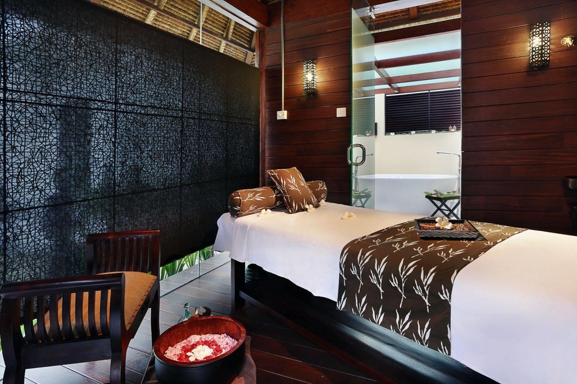 บาหลี นูซา ดูอา โฮเต็ล แอนด์ คอนเวนชั่น เซ็นเตอร์ Hotel นูซาดูอา ภายนอก รูปภาพ