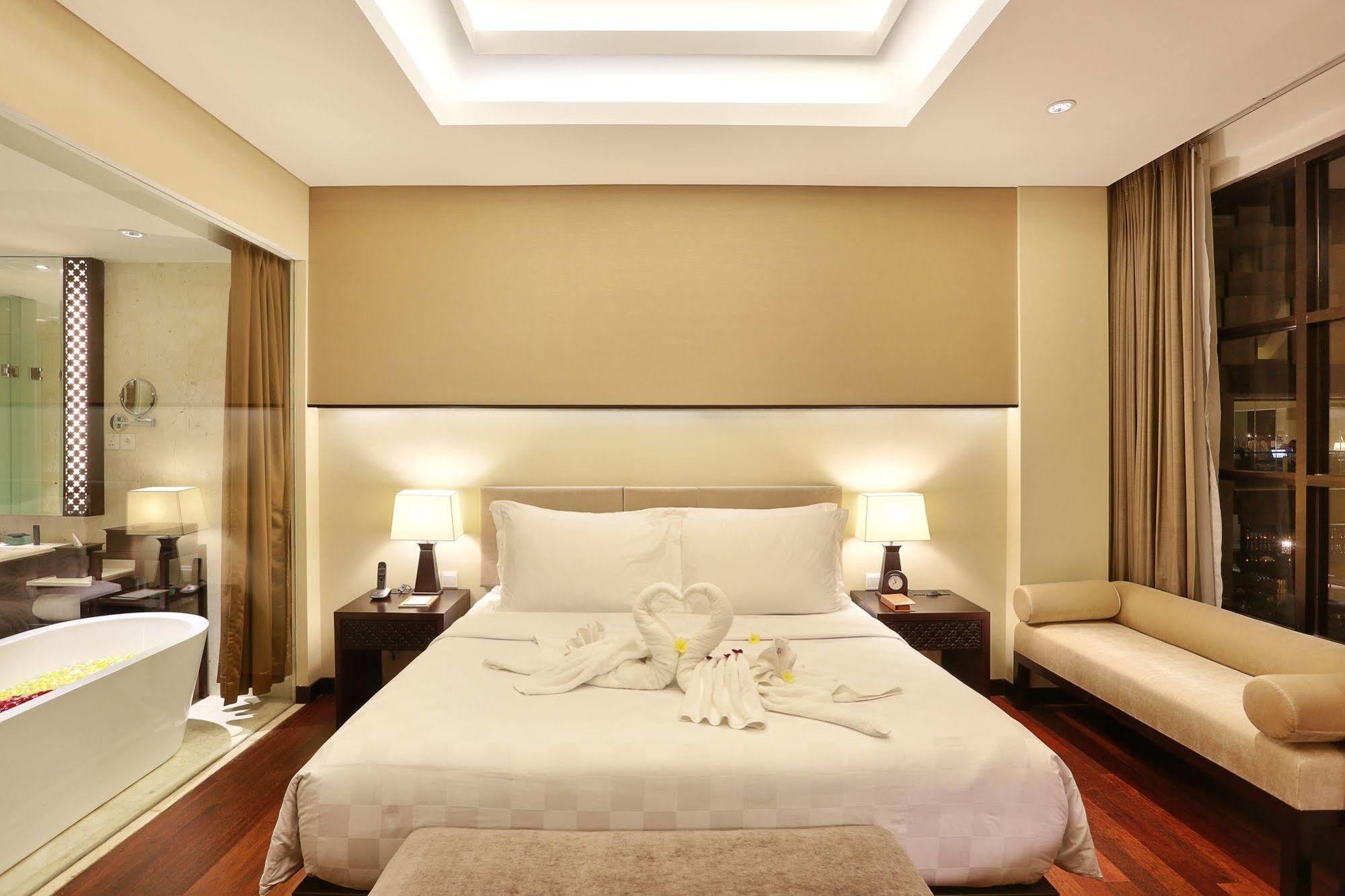 บาหลี นูซา ดูอา โฮเต็ล แอนด์ คอนเวนชั่น เซ็นเตอร์ Hotel นูซาดูอา ภายนอก รูปภาพ